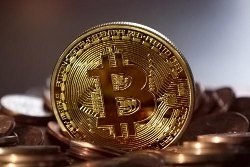比特币激荡十年徐明星有感：“饱受质疑”是新事物的必经之路配图(2)